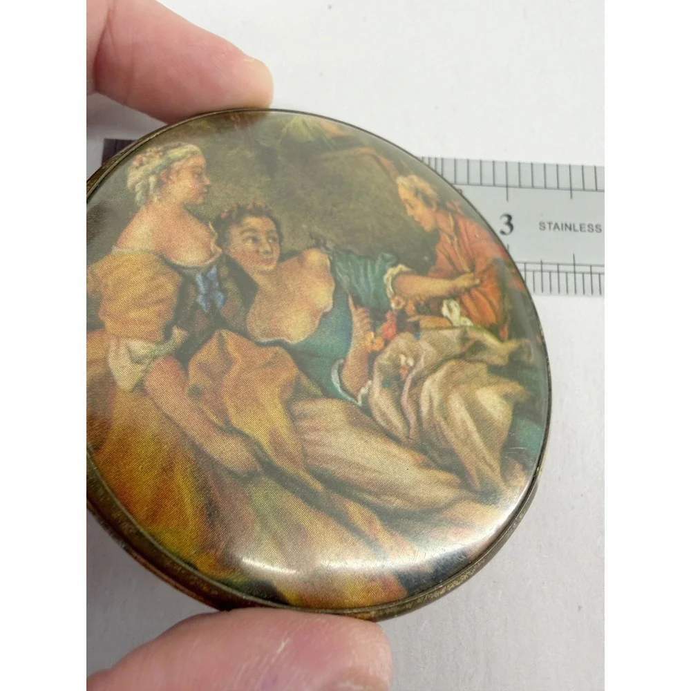 Vintage Gold Tone Round Double Compact Mirror Renaissance Fragonard Scene